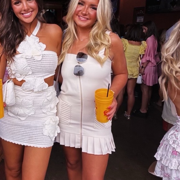 Alexis dress - Picture 2 of 2